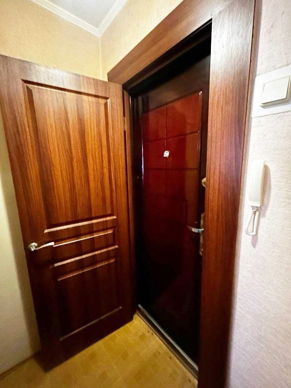 Продаж 1-кімнатної квартири по пр. Перемоги (Курський)
