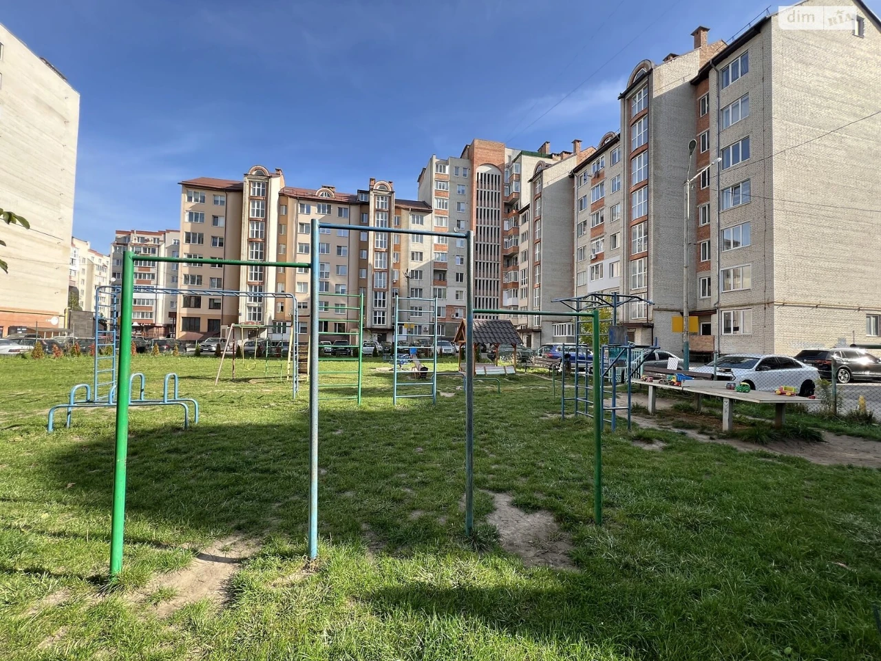 Продаж Квартира 33 мікрорайон