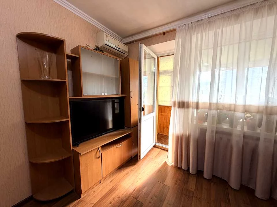 Apartment. Ternopil, Sergyi Skalda Street