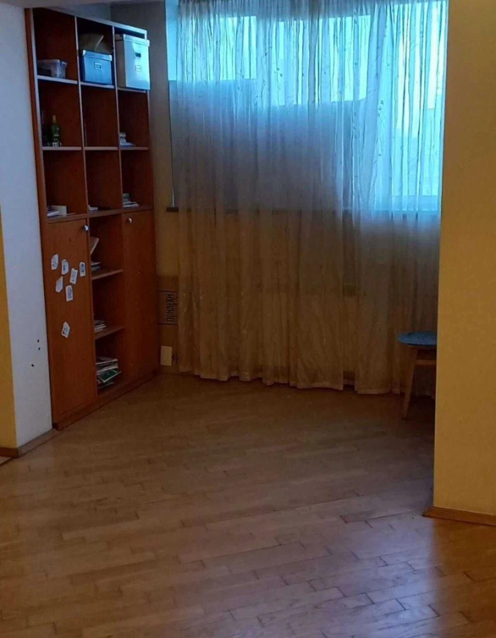 Продам Велику 3-кімн квартиру 108м.кв. вул. Бориса Гмирі, 9В