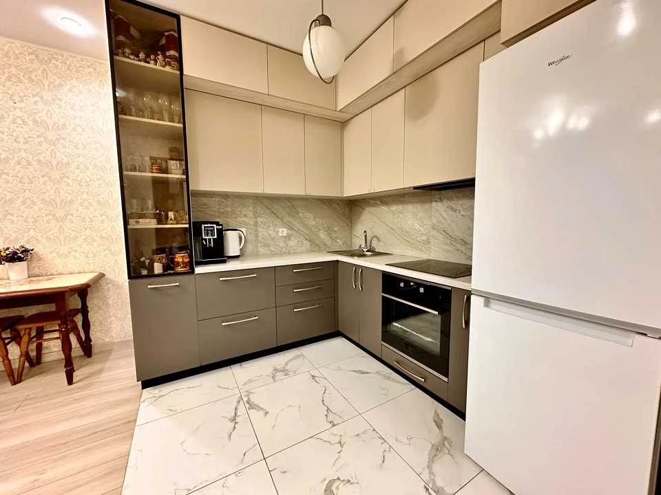 Квартира. Київ, Олександра Олеся вул.