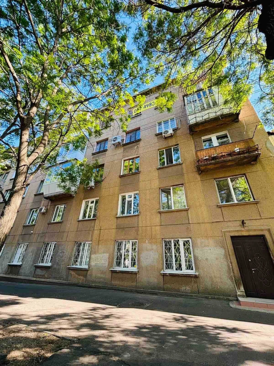 Простора квартира 130м2  вул. Успенська Сталінка біля моря П
