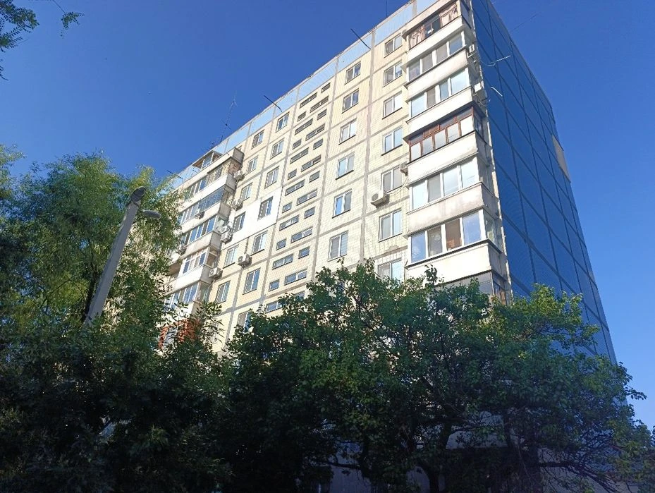 Продам реальную трехкомнатную квартиру 62,8 м² на ул. Янтарно