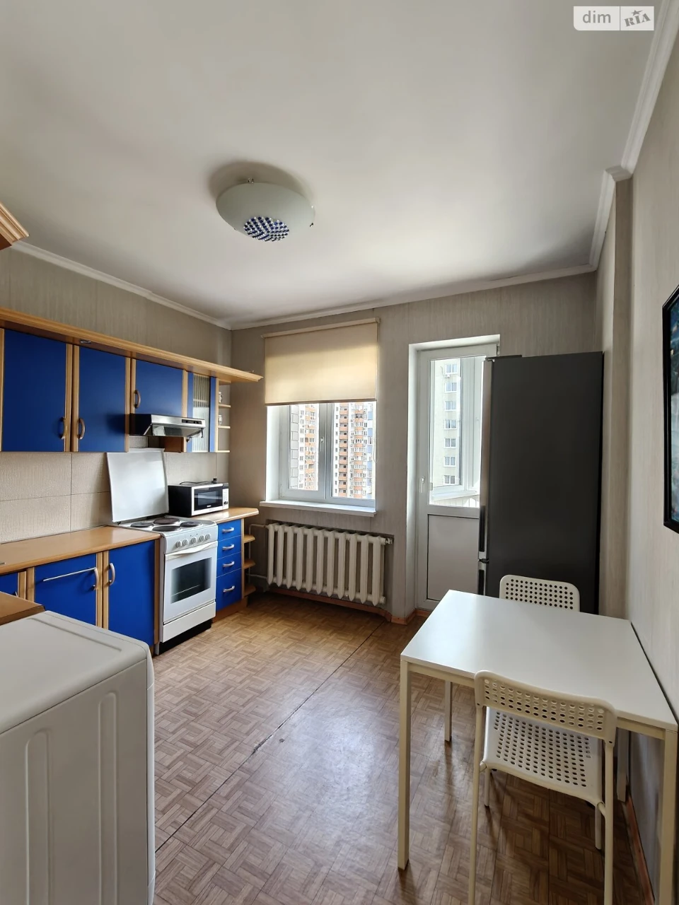 Apartment for Long-Term Rent – Holosiiv
