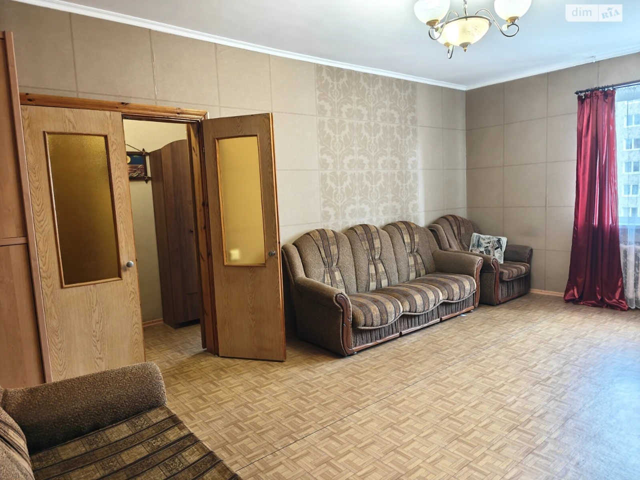 Apartment for Long-Term Rent – Holosiiv