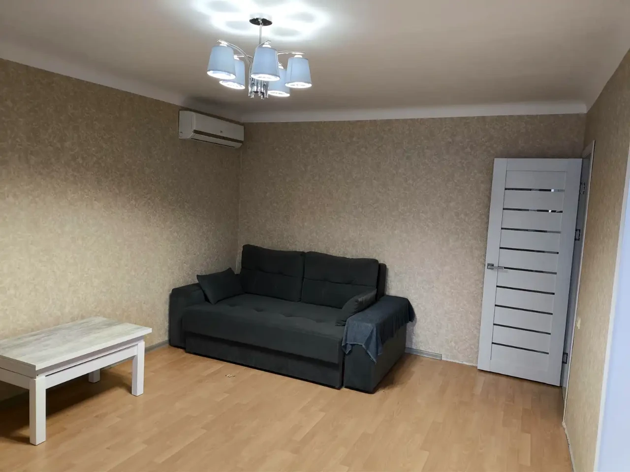 Сдается 2-комнатная квартира 56 м² на 8 этаже из 16