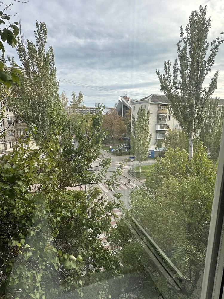 Urgent sale of a 1-bedroom apartment in Pechersk
