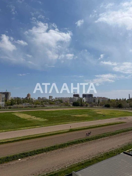 комн квартира, вид на ипподром. Краснова. 66 Жемчужина