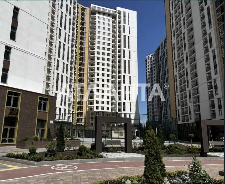 комн квартира, вид на ипподром. Краснова. 66 Жемчужина