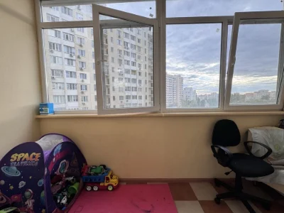 Продається квартира з ремонтом, новий фонд