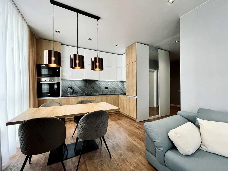 Apartment. Kyiv, Zarechna St.