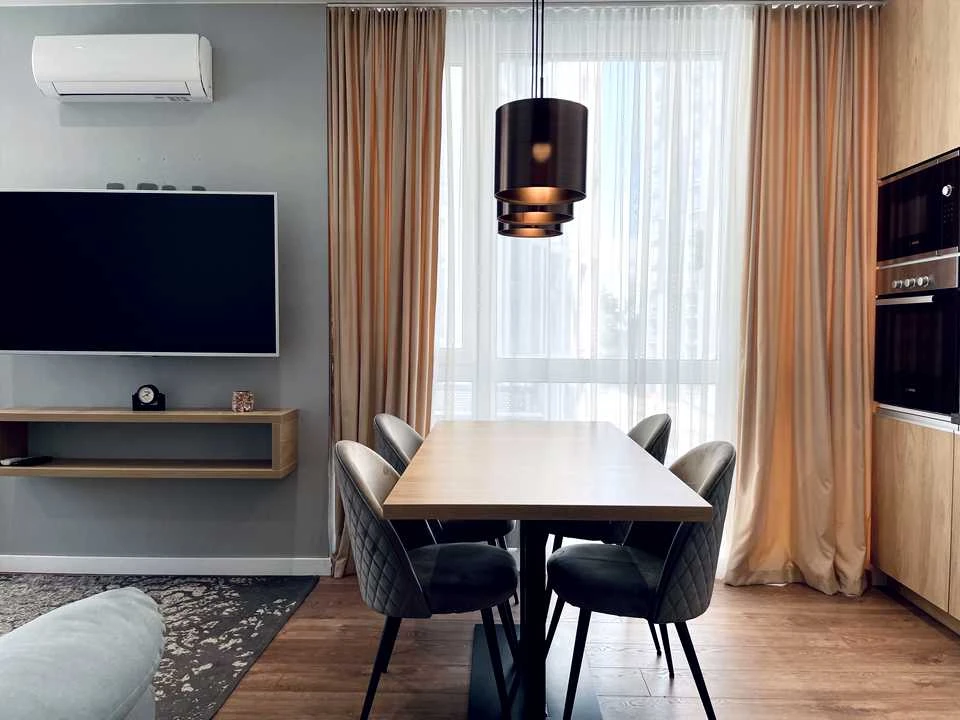 Apartment. Kyiv, Zarechna St.