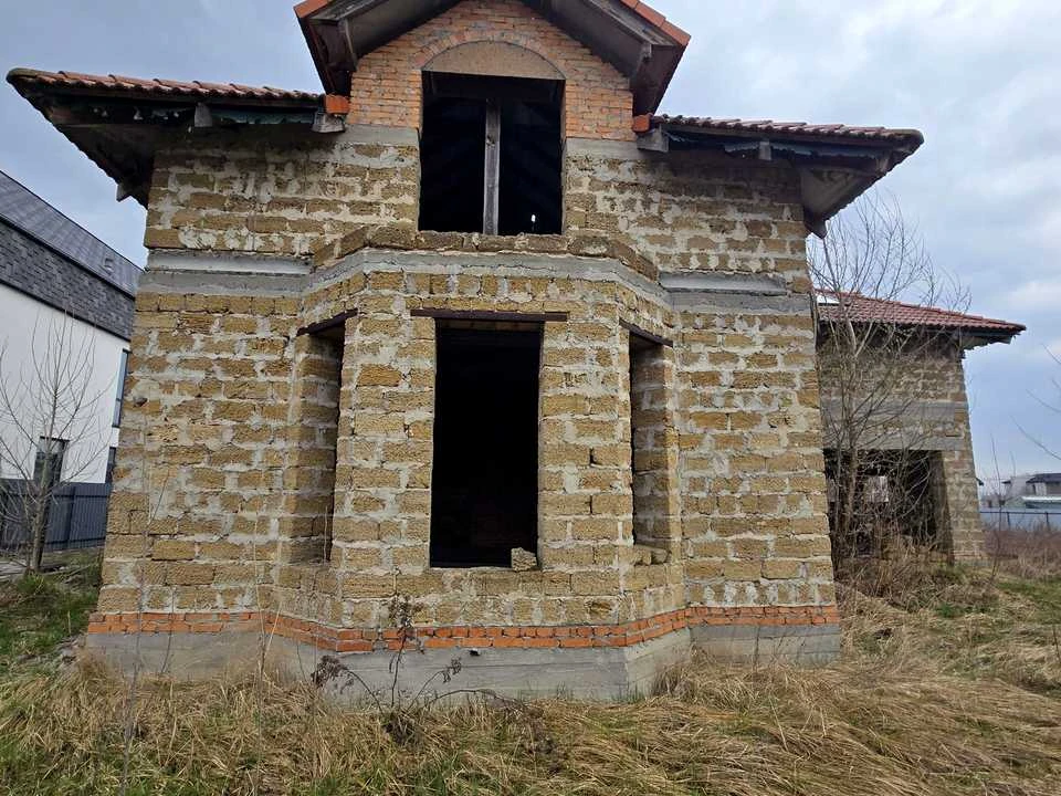 Будинок. Київ, Смерекова вул.