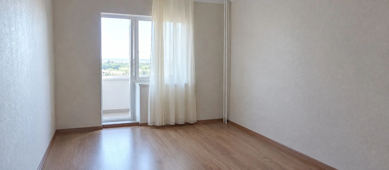 Продам 3-х кімнатну квартиру