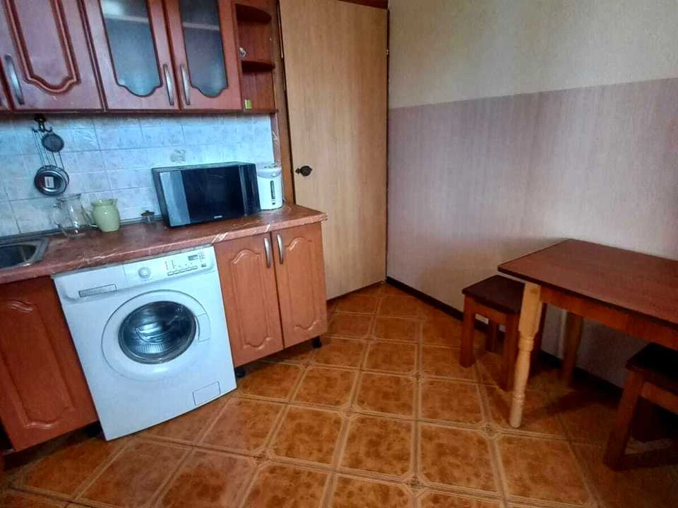 Квартира. Киев, Радужная ул.