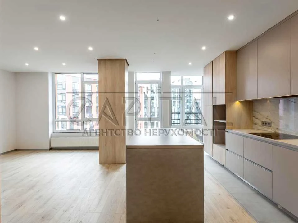 Apartment. Tedeia Rilyskho Blvd, Kyiv