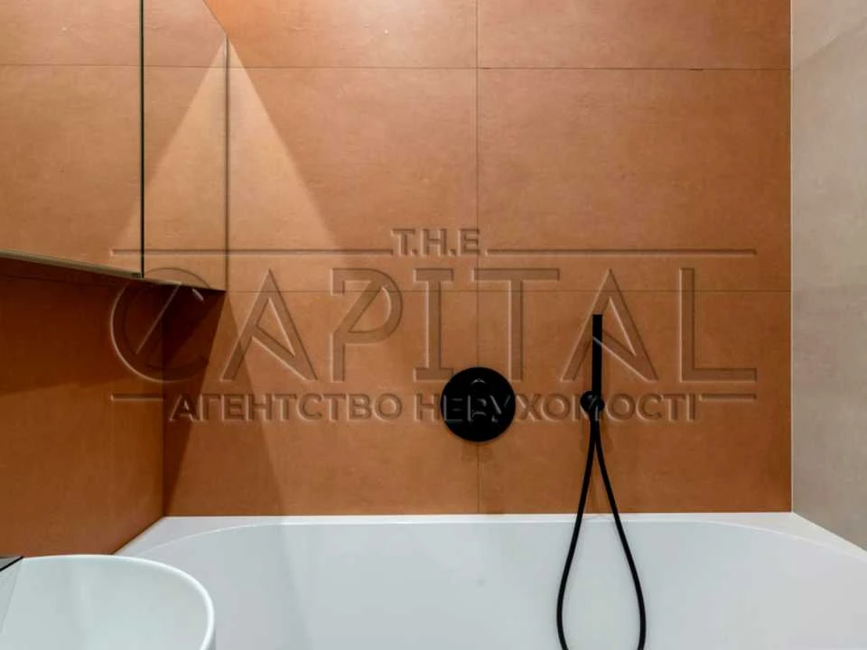 Apartment. Tedeia Rilyskho Blvd, Kyiv