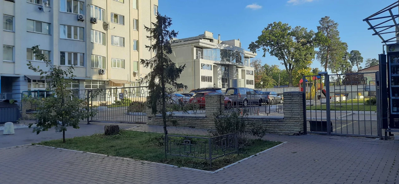 БЕЗ Комісії! Правий Беріг. Для Файної Родини. Роздільні Кімн