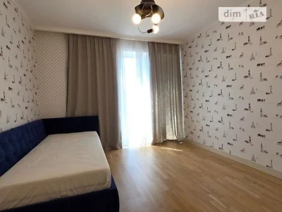 Sale of 4-room apartment 96.3 sq. m on Mytropolyta Vasylya Lyp street