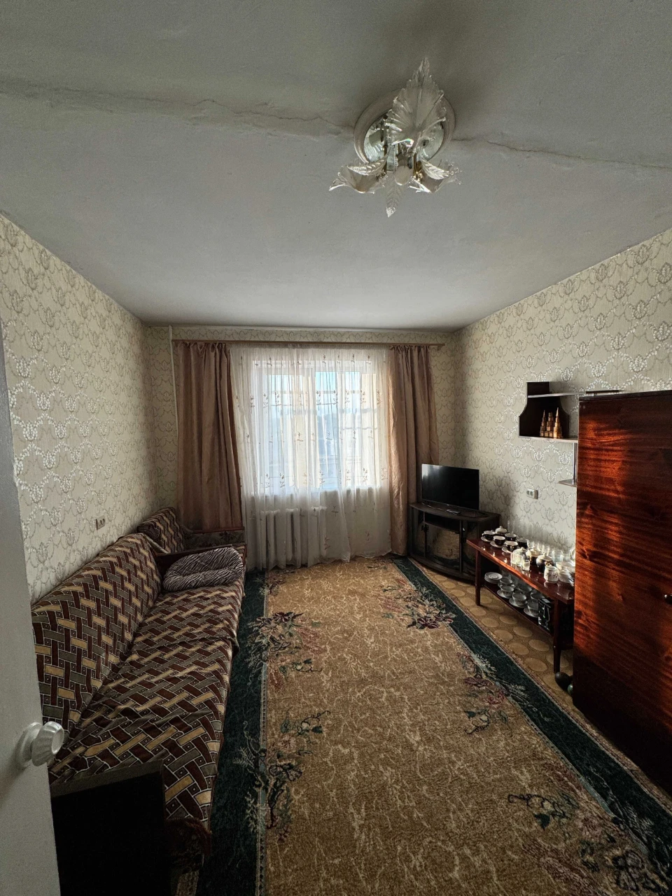 Sale of a 2-bedroom apartment in the "Nadya" sports school area, district