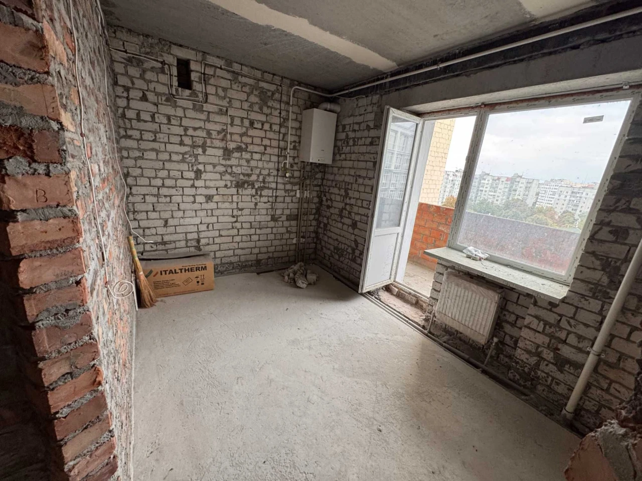 Sale of 1-bedroom apartment with independent heating, p