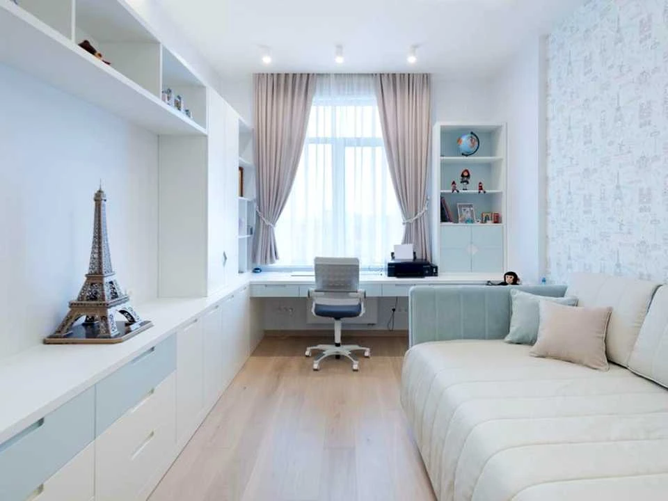 Apartment. Kyiv, Beryesteiski Prospect.