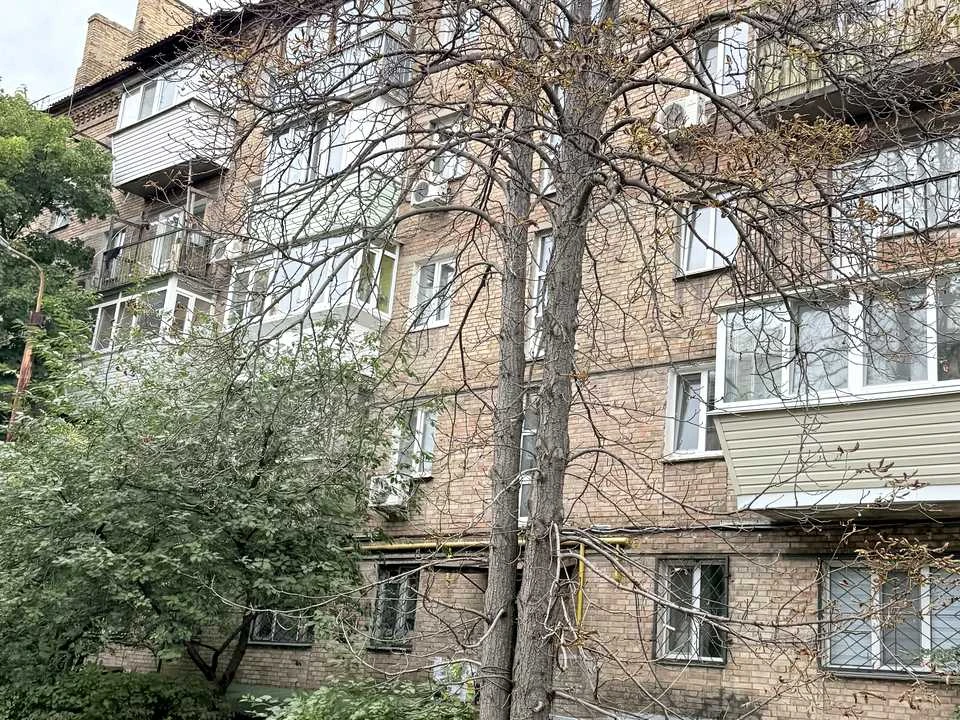 Квартира. Олени Телиги ул.