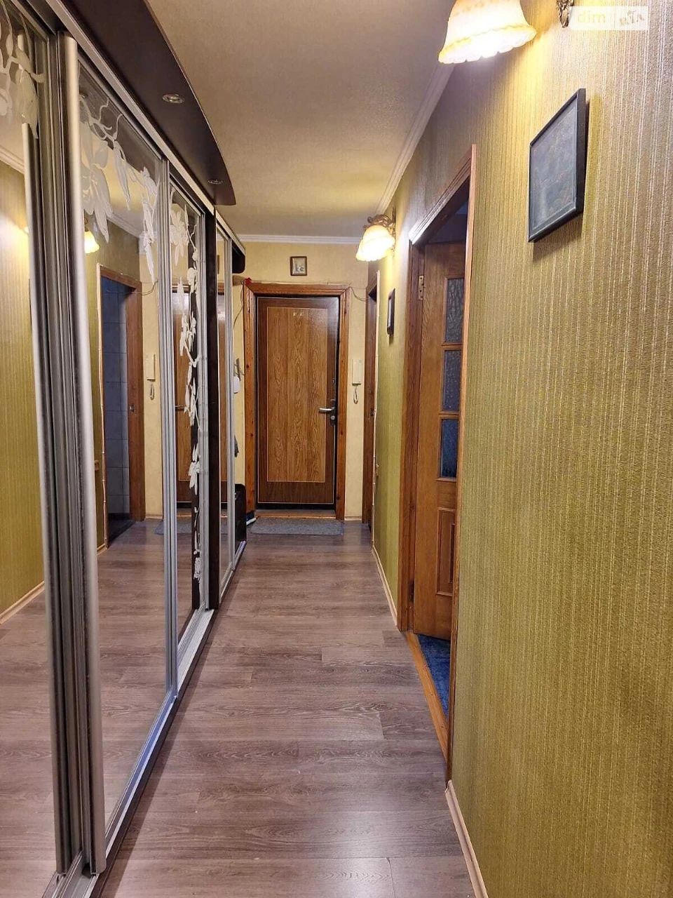 Apartment for Sale, Left Bank
