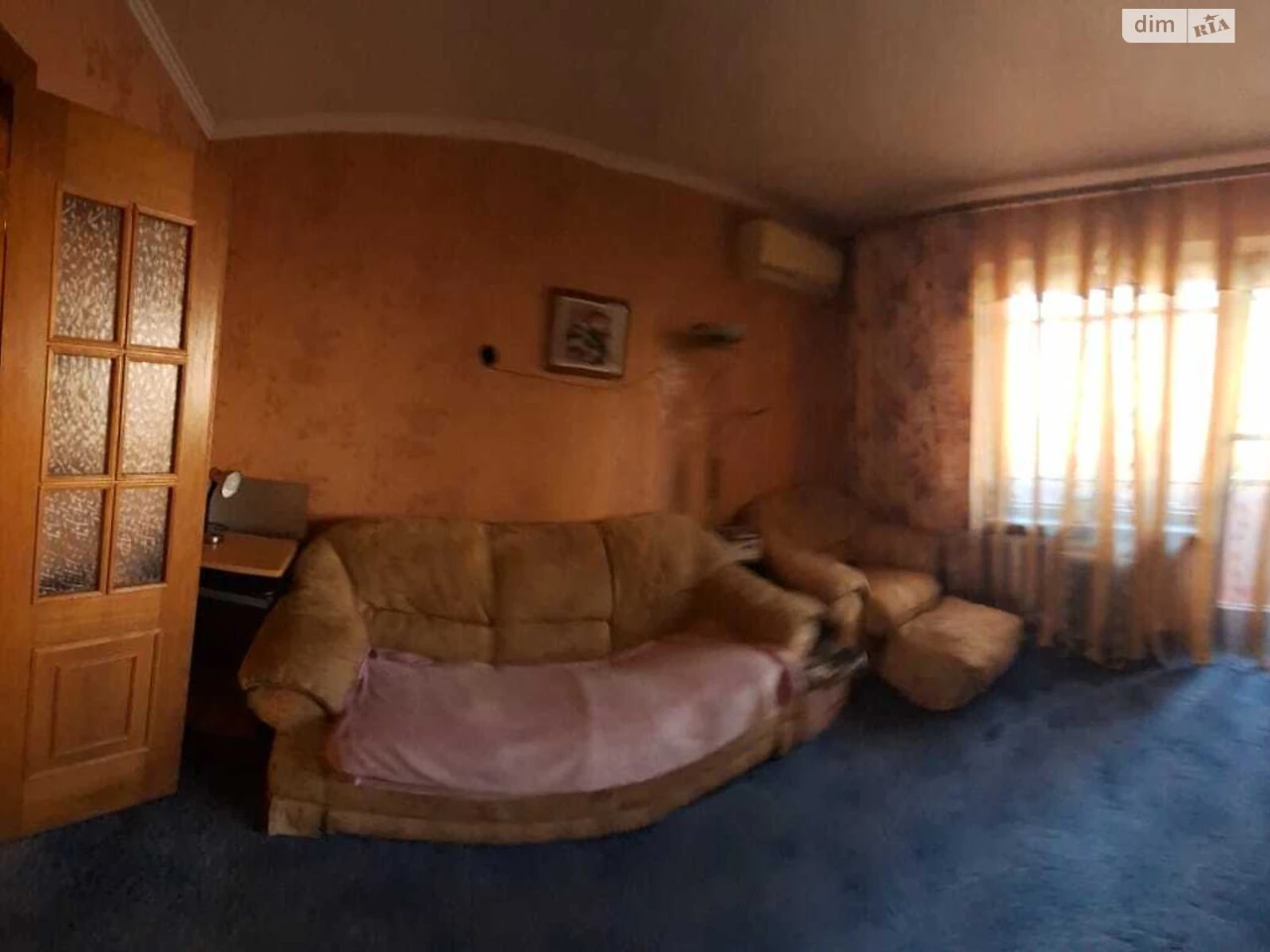 Apartment for Sale, Left Bank