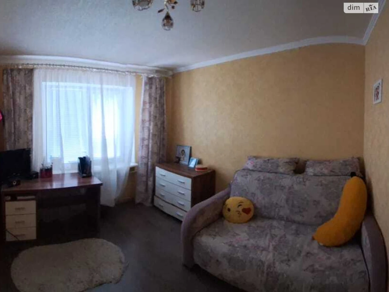 Apartment for Sale, Left Bank