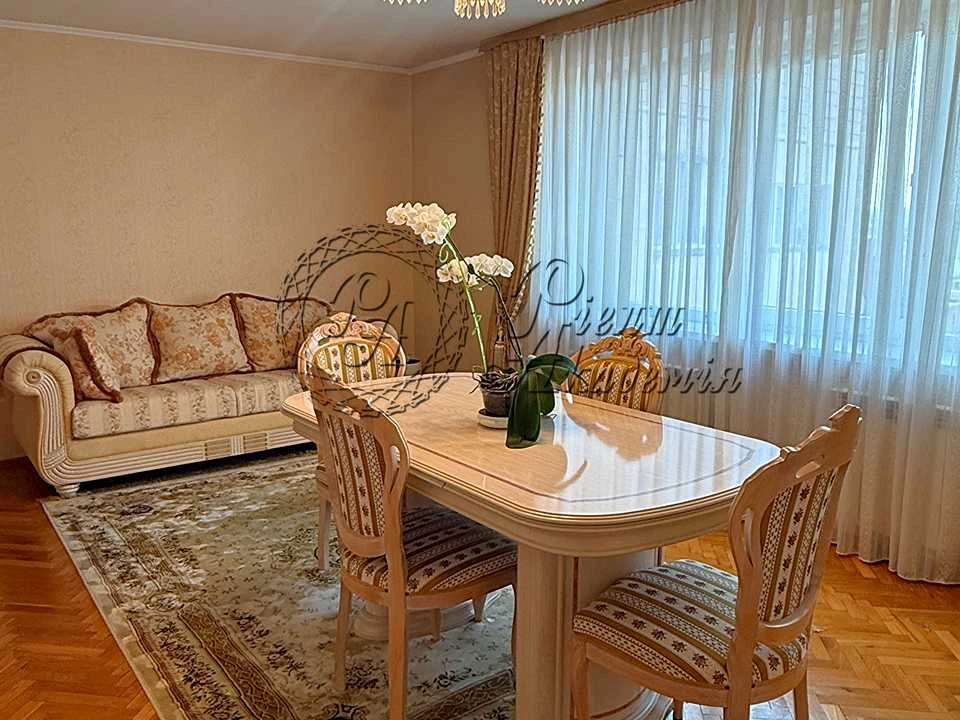 Квартира. Киев, Александра Архипенко ул. (Мате Залки)