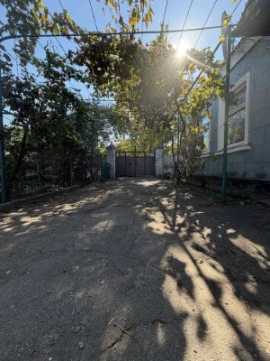 House for Sale in Varvarovka
