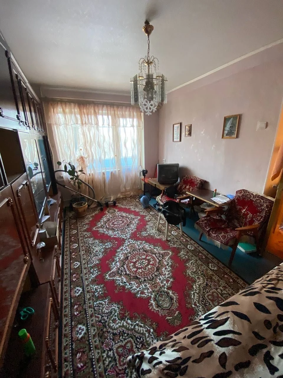 For Sale 2-bedroom apartment on O. Polya Street