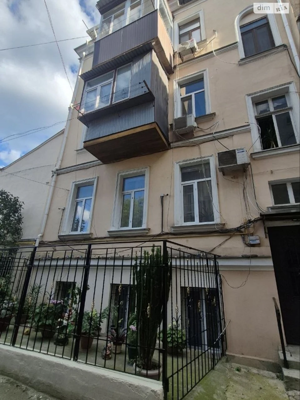 Продажа Квартира Приморский