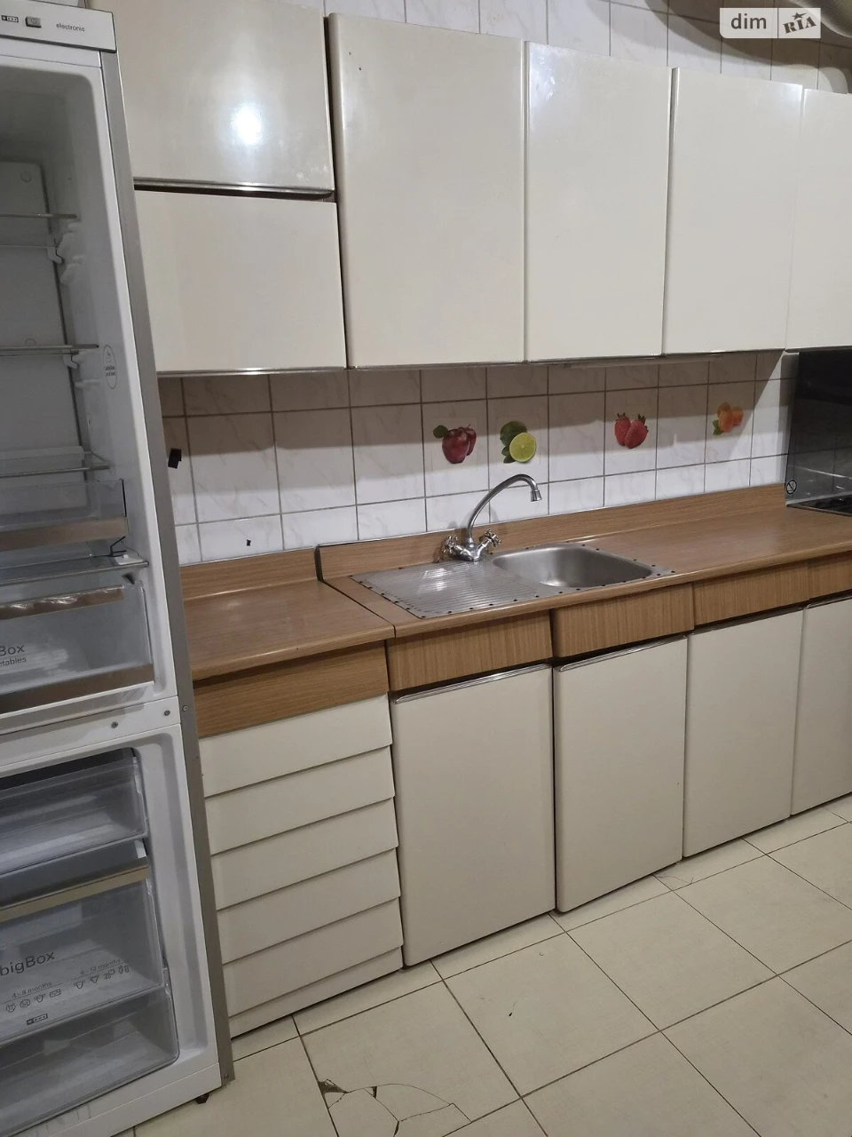 Apartment for Sale in Slov'yanka