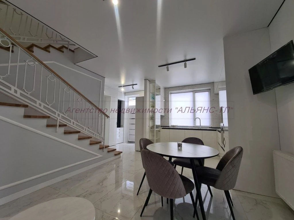 Дуплекс рн Червениця 70м²