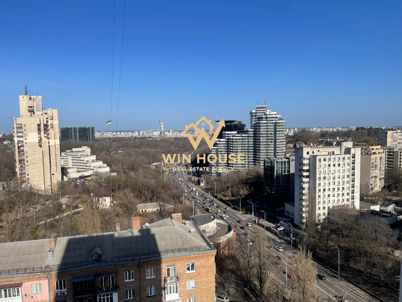3К квартира на Печерську біля метро Звіринецька, бул. Лесі У