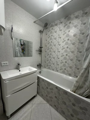 Sale of a 2-bedroom apartment from the owner, address: Hrushevsky Street