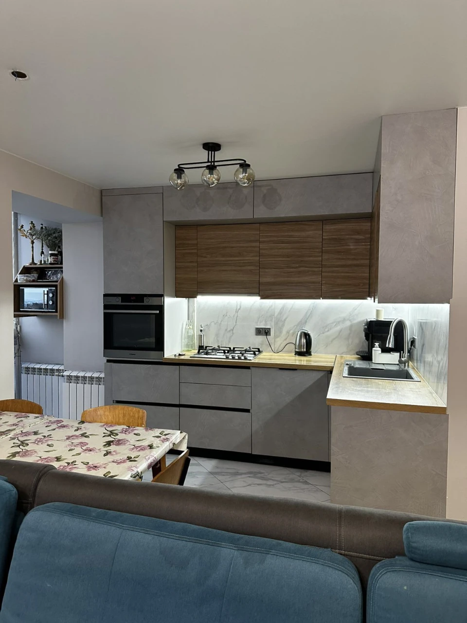 Sale of a 2-bedroom apartment from the owner, address: Hrushevsky Street
