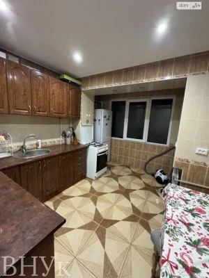 Продається квартира