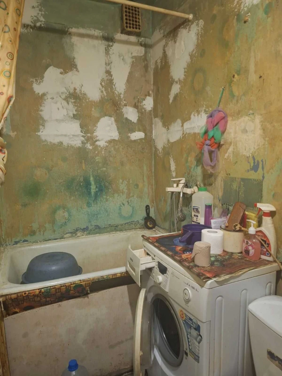 Продам 2-ком.кв., ХТЗ, Косарева, метро Тракторный завод