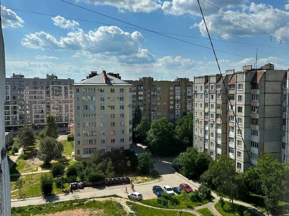 Квартира. Івано-Франківськ, Молодіжна вулиця, 50