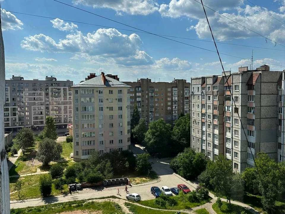 Квартира. Івано-Франківськ, Молодіжна вулиця, 50