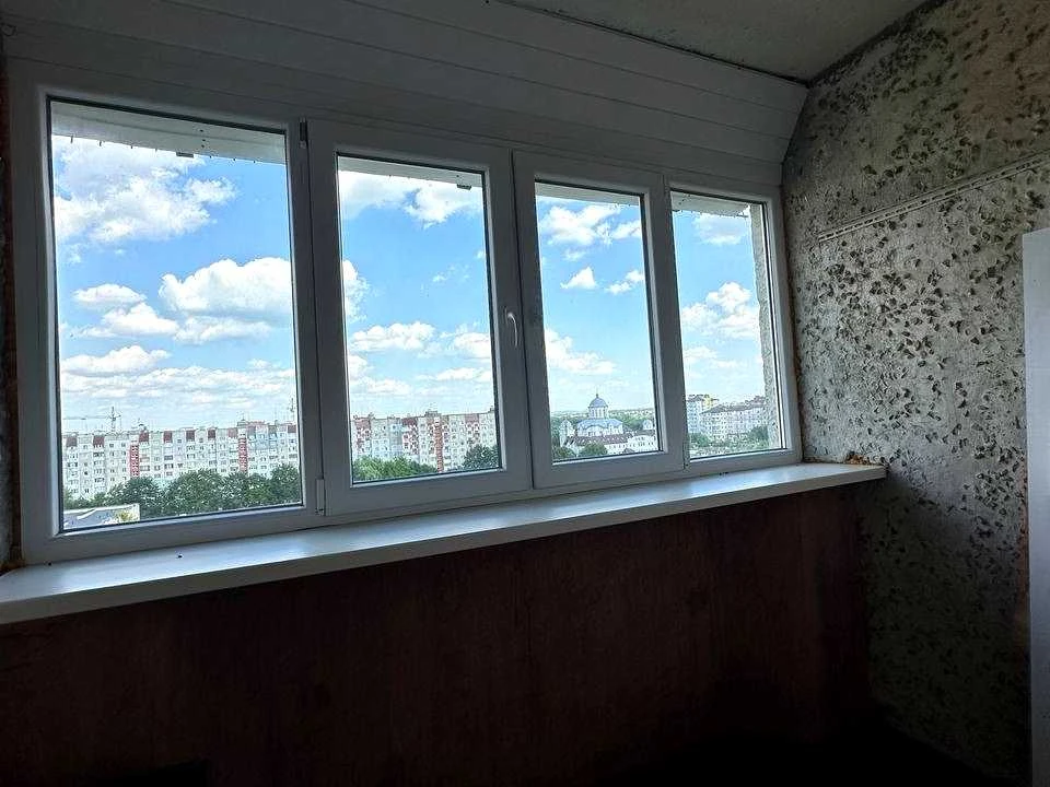 Квартира. Івано-Франківськ, Молодіжна вулиця, 50