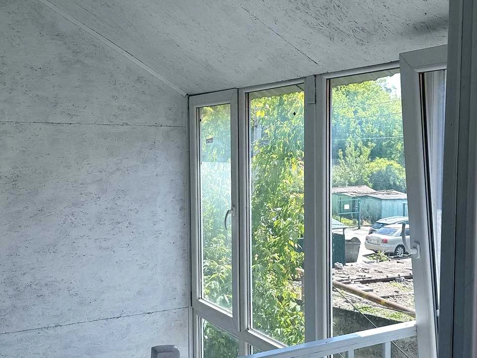 Apartment. Shkilna St.