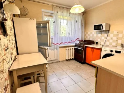 Apartment. Chystaykivska st.