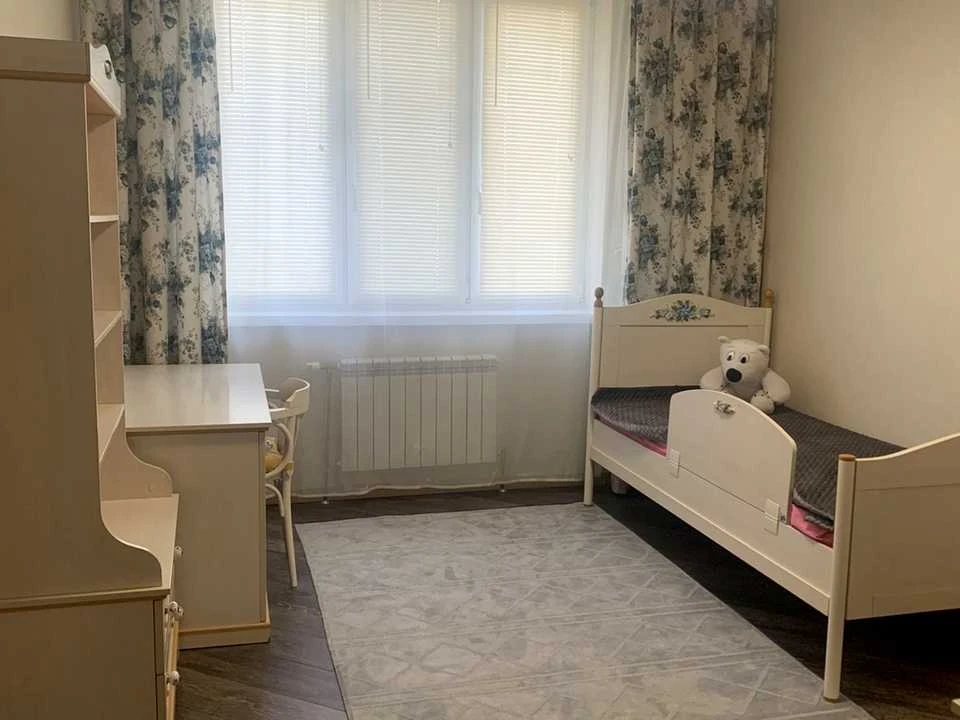 Квартира. Київ, Бориса Гмирі вул.