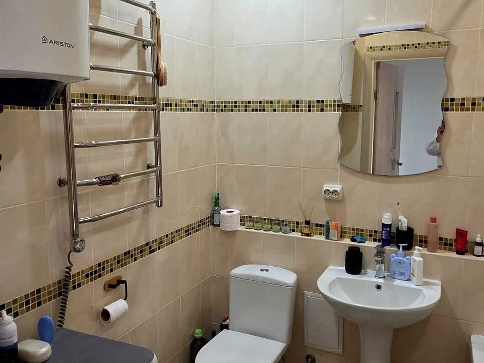 Apartment. Ronald Reagan Avenue, Kyiv.
