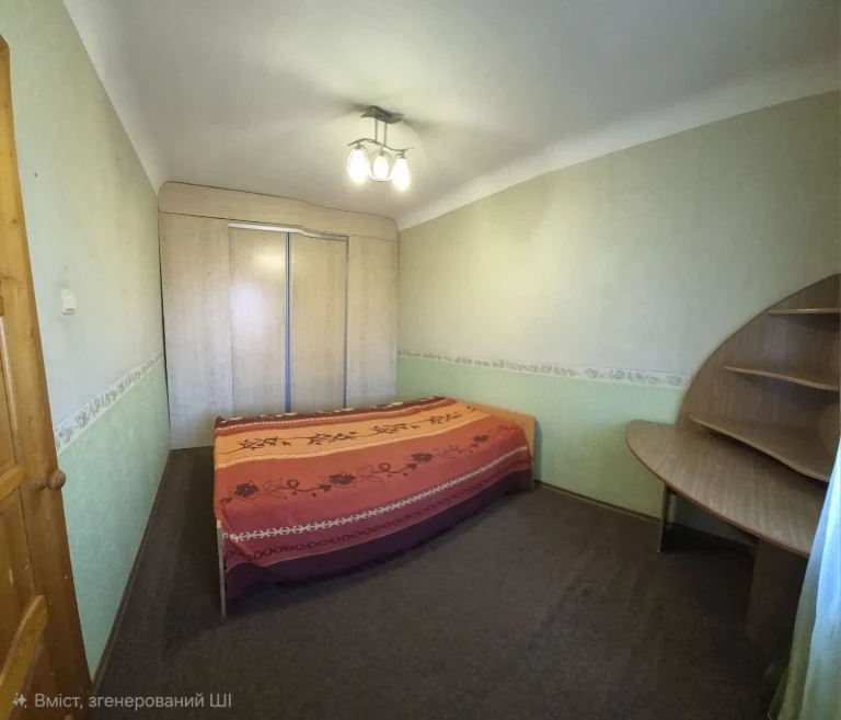 Продається 2-кімнатна квартира в Нивках, вул. Марка Безручка, 25