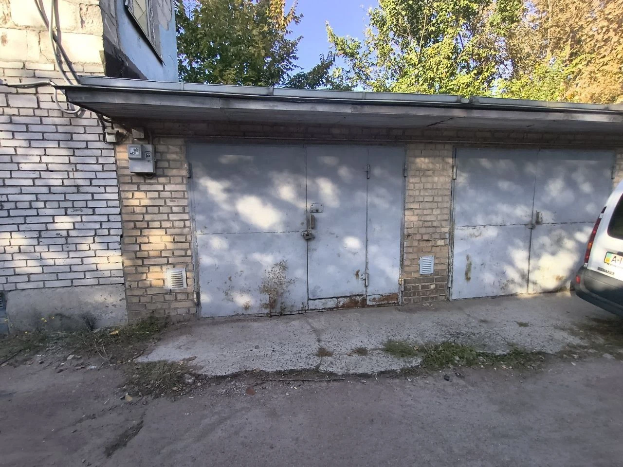 Терміново продається подвійний гараж